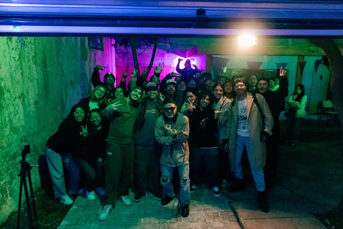 la foto de grupo al final de la noche