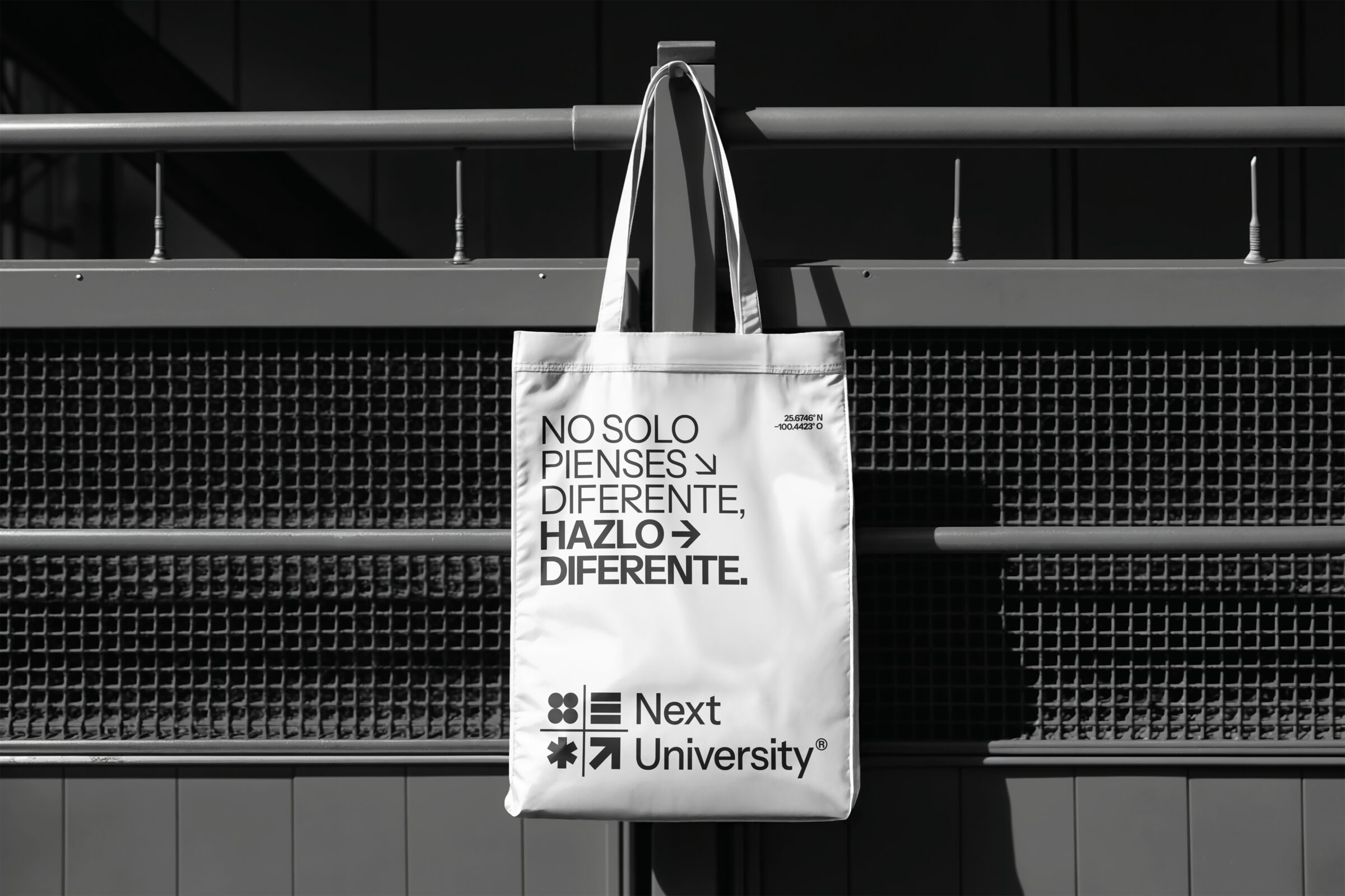 tote